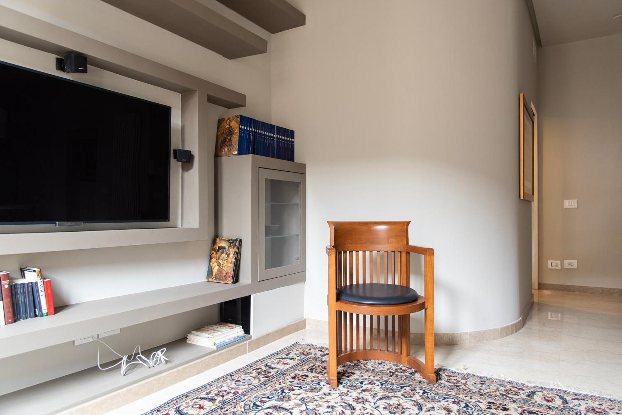 Youhosty - Chinatown Bright And Luxury Appartement Milaan